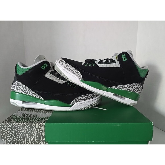Size 5 Youth - 2021 Air Jordan 3 Retro "Pine Green" SKU 398614030 5Y Jordans EUC - Picture 1 of 11